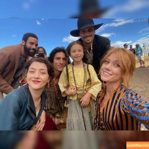 Katherine McNamara фото #0193