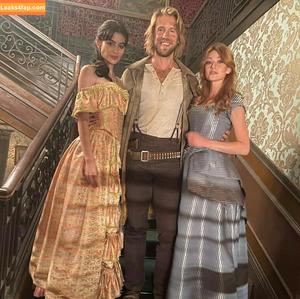 Katherine McNamara фото #0196