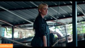 Katherine McNamara фото #0215