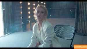 Katherine McNamara фото #0222