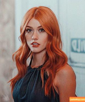 Katherine McNamara фото #0271