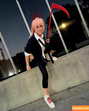 Katherine McNamara фото #0290