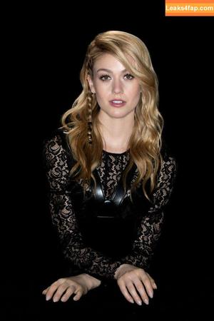 Katherine McNamara фото #0424