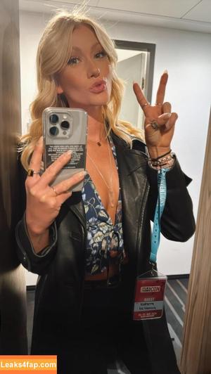Katherine McNamara photo #0503