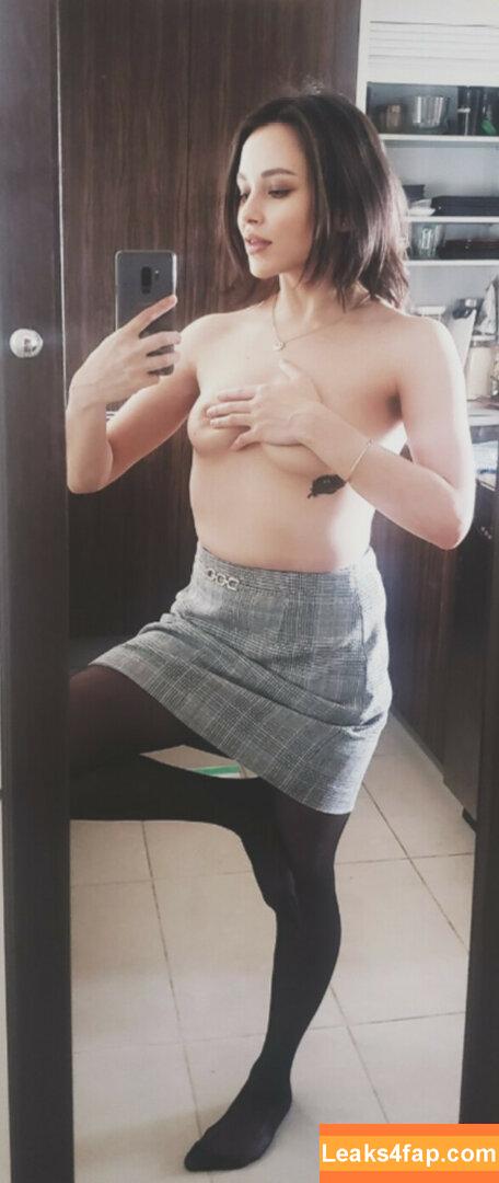 Katherine Ramdeen / katramdeen leaked photo photo #0016