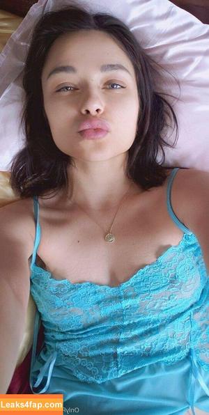 Katherine Ramdeen photo #0051