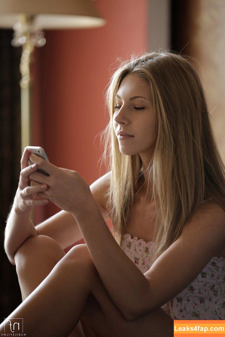 Katherine / https: / katherinepine leaked photo photo #0081