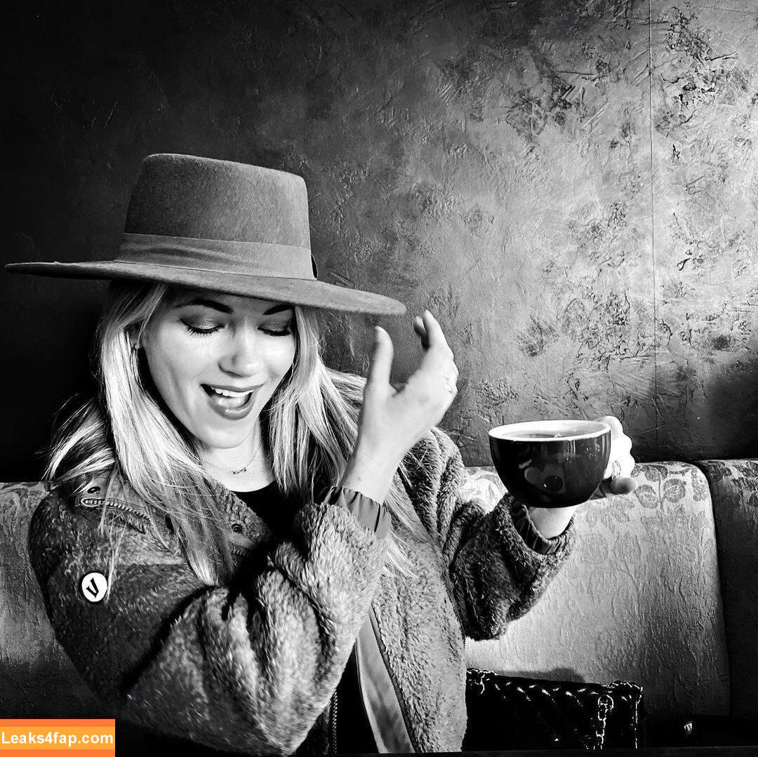 Katheryn Winnick / basic_instinct / katherynwinnick leaked photo photo #0128