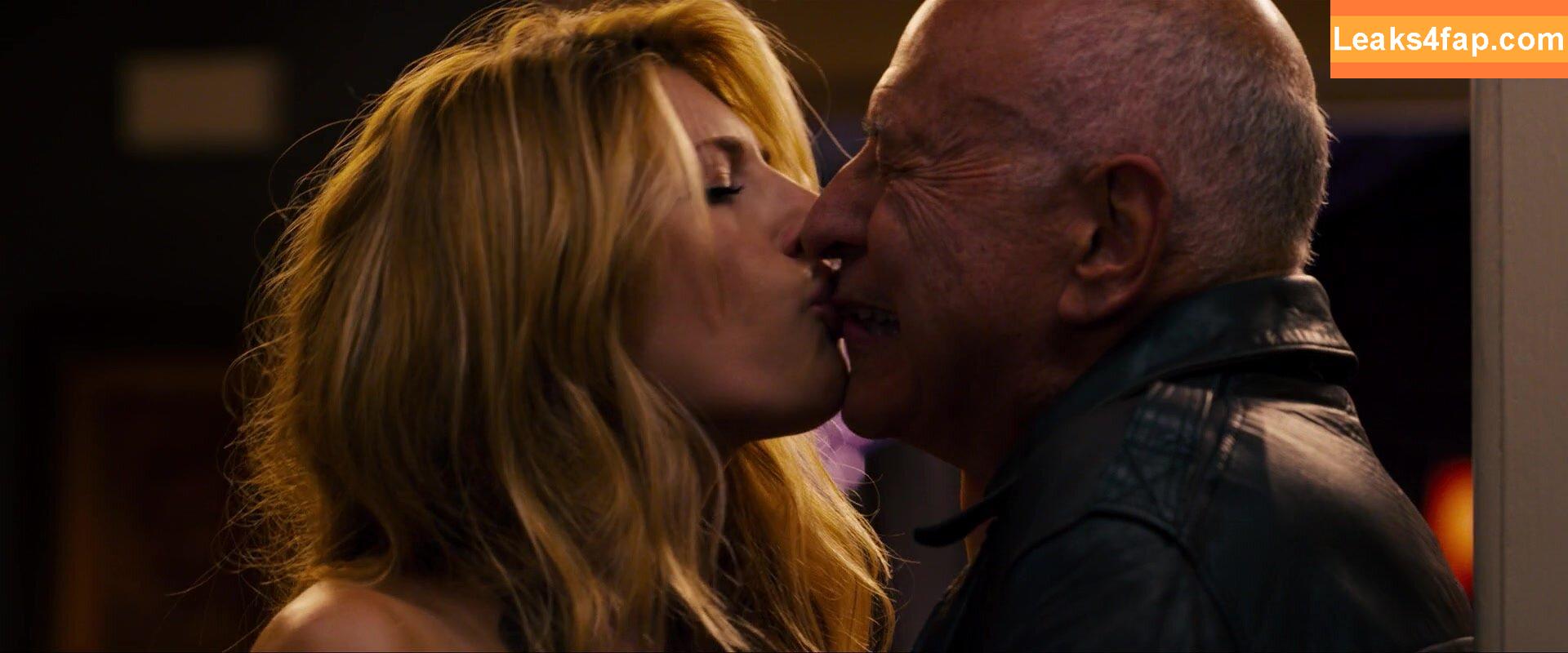 Katheryn Winnick / basic_instinct / katherynwinnick leaked photo photo #0240