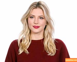 Katheryn Winnick photo #0033