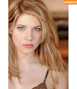Katheryn Winnick photo #0059
