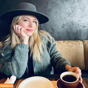 Katheryn Winnick photo #0126