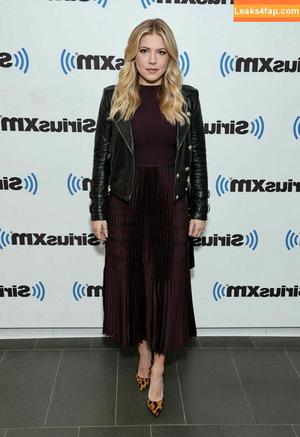 Katheryn Winnick photo #0153