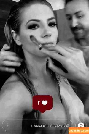 Katheryn Winnick photo #0183
