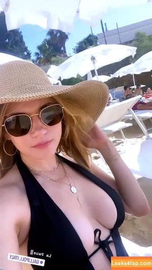 Katheryn Winnick photo #0193