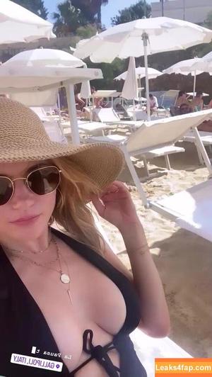 Katheryn Winnick photo #0197