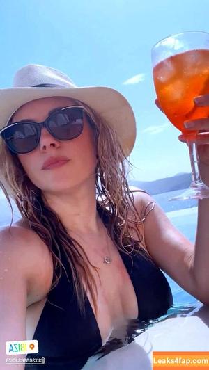 Katheryn Winnick photo #0292