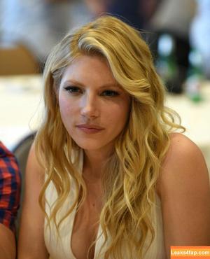 Katheryn Winnick photo #0312