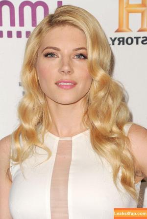 Katheryn Winnick photo #0318