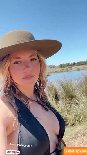 Katheryn Winnick photo #0332