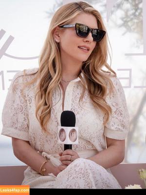 Katheryn Winnick photo #0743