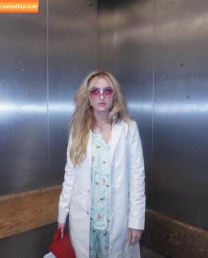 Kathryn Newton photo #0068