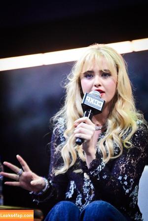 Kathryn Newton photo #0198