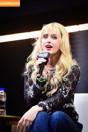 Kathryn Newton photo #0211