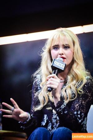 Kathryn Newton photo #0219