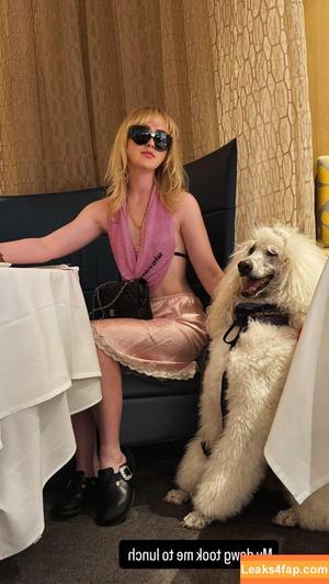 Kathryn Newton фото #0281