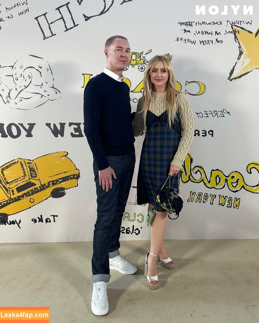 Kathrynton / kathrynnewton / katsoik23 leaked photo photo #0596
