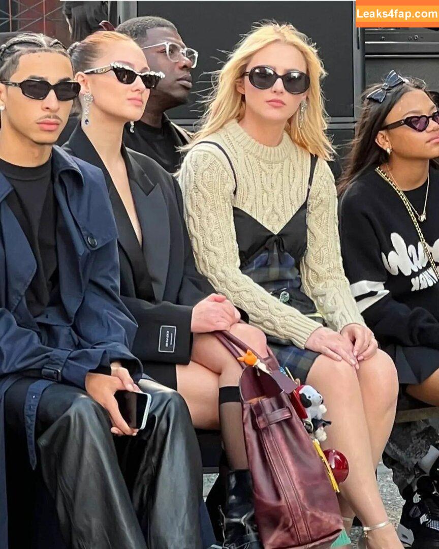 Kathrynton / kathrynnewton / katsoik23 leaked photo photo #0627
