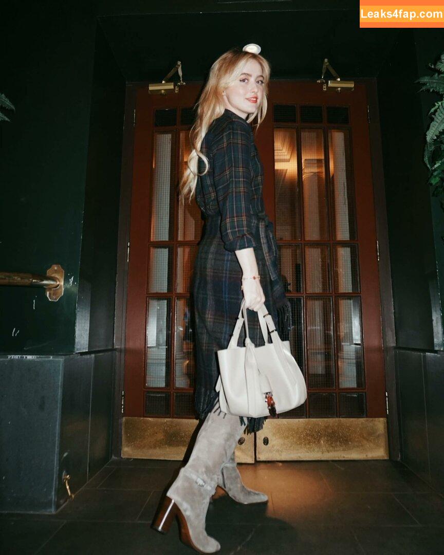Kathrynton / kathrynnewton / katsoik23 leaked photo photo #0695