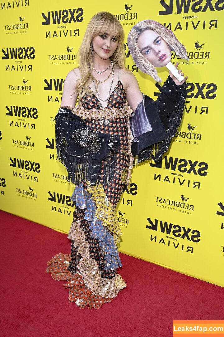 Kathrynton / kathrynnewton / katsoik23 leaked photo photo #0954