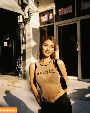Kathy Zheng photo #0133