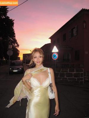 Kathy Zheng фото #0324