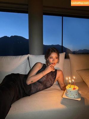 Kathy Zheng photo #0332