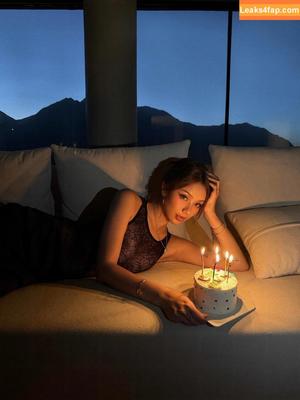 Kathy Zheng photo #0335