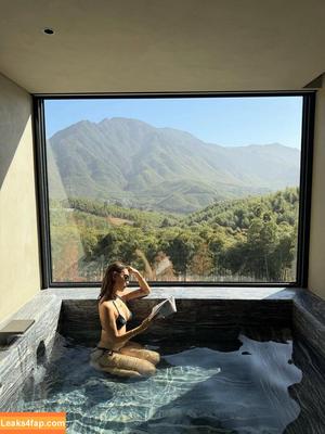 Kathy Zheng photo #0346