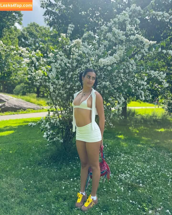 Kathycr / kathycr_ leaked photo photo #0922