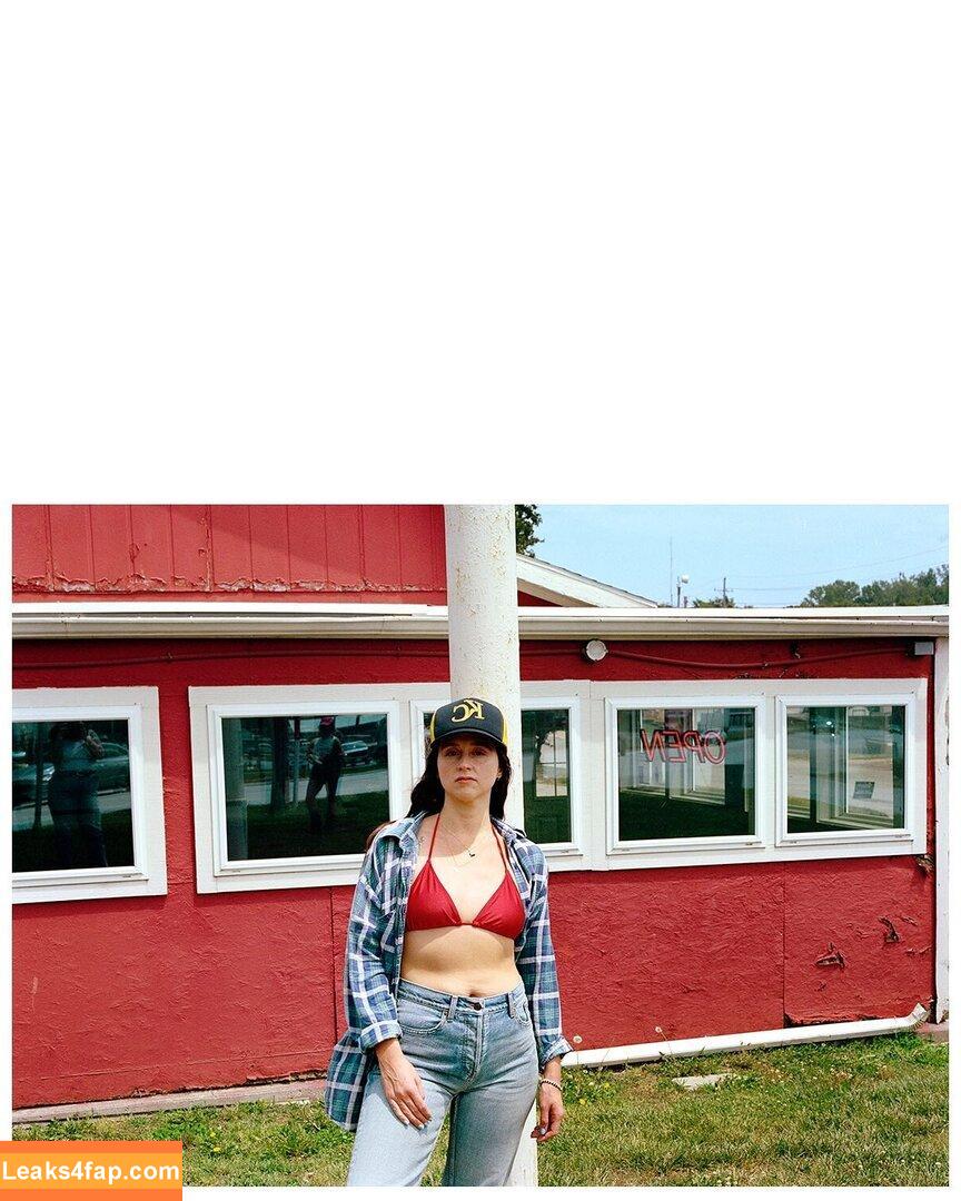 Katie Crutchfield / Waxahatchee / waxa_katie leaked photo photo #0025