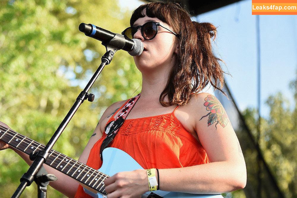 Katie Crutchfield / Waxahatchee / waxa_katie leaked photo photo #0043