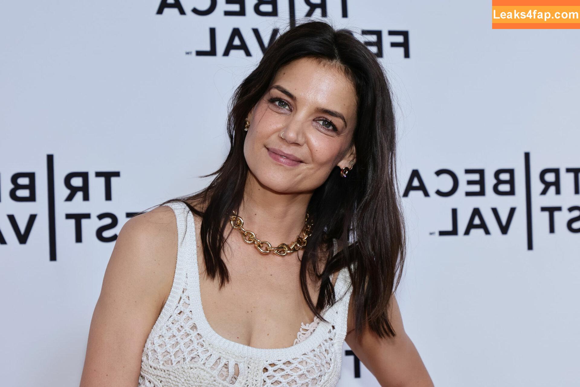 Katie Holmes / katieholmes / katieholmes212 / katieholmesfeetlove слитое фото фото #0003