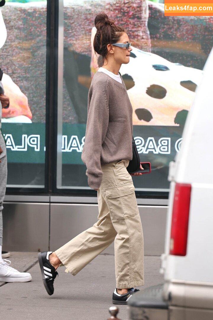 Katie Holmes / katieholmes / katieholmes212 / katieholmesfeetlove leaked photo photo #0009