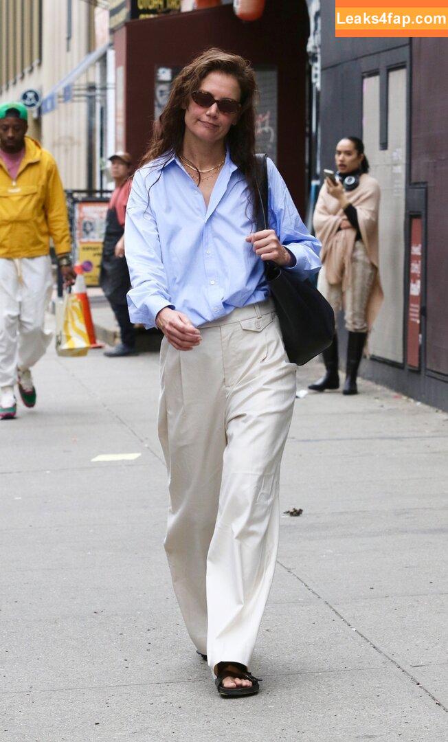 Katie Holmes / katieholmes / katieholmes212 / katieholmesfeetlove leaked photo photo #0040