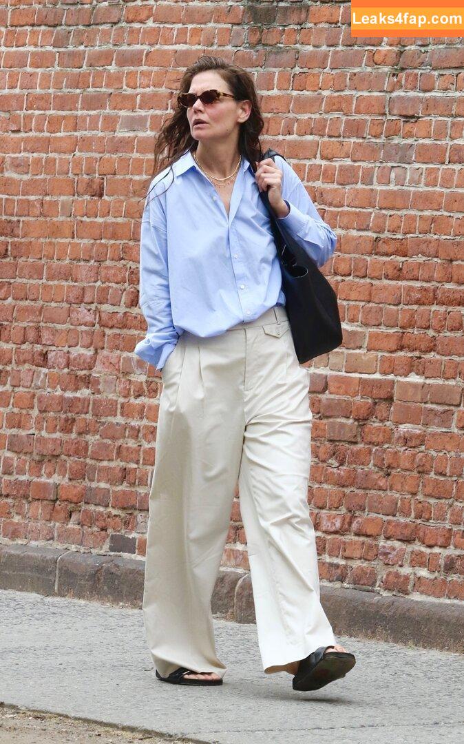 Katie Holmes / katieholmes / katieholmes212 / katieholmesfeetlove leaked photo photo #0050