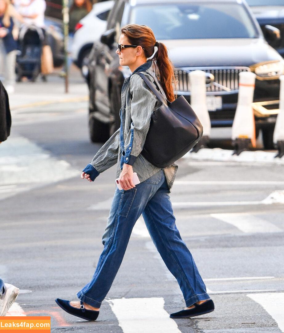 Katie Holmes / katieholmes / katieholmes212 / katieholmesfeetlove leaked photo photo #0072