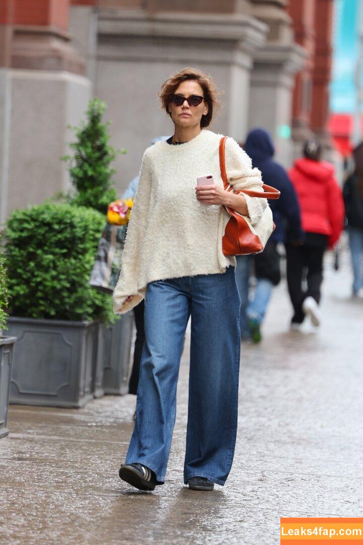 Katie Holmes / katieholmes / katieholmes212 / katieholmesfeetlove leaked photo photo #0102