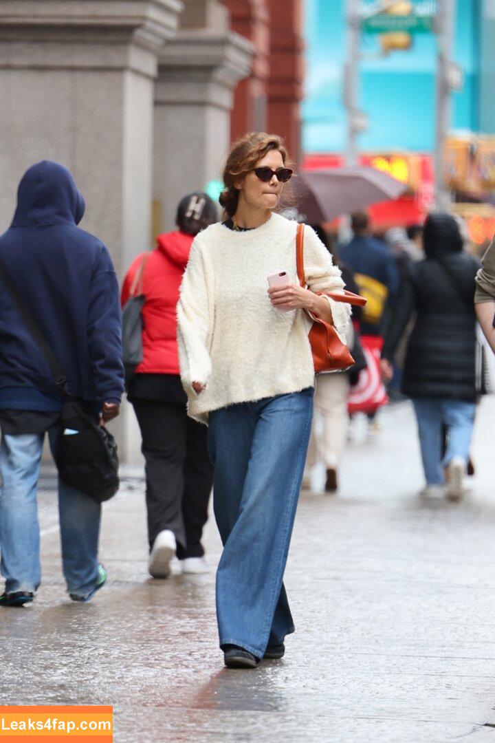 Katie Holmes / katieholmes / katieholmes212 / katieholmesfeetlove leaked photo photo #0113