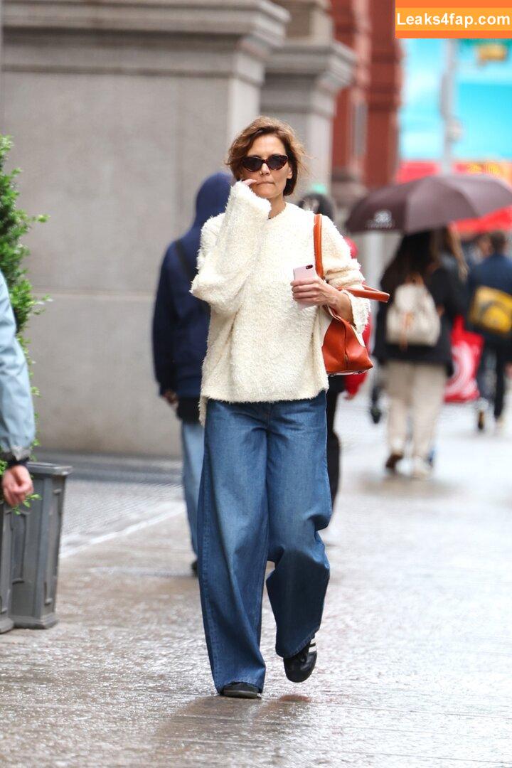 Katie Holmes / katieholmes / katieholmes212 / katieholmesfeetlove leaked photo photo #0114